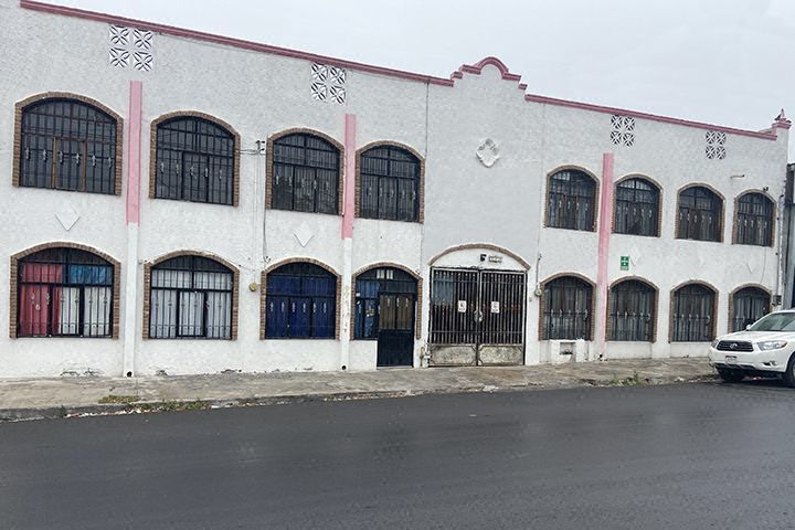 Edificio en VENTA en Guayulera.