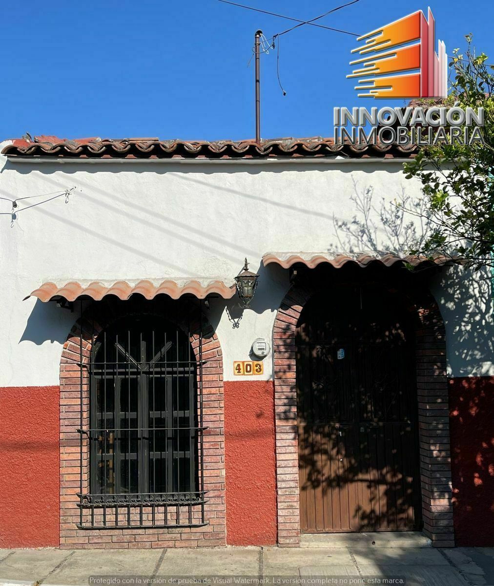 BONITA CASA ANTIGUA EN EL CENTRO DE COLIMA, 2 RECAMARAS. 650