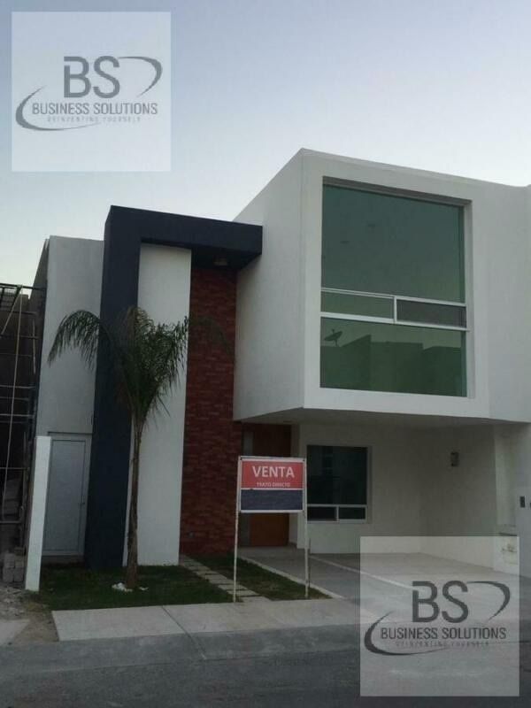 GPS /Casa en Venta y Renta en Juriquilla Santa Fe