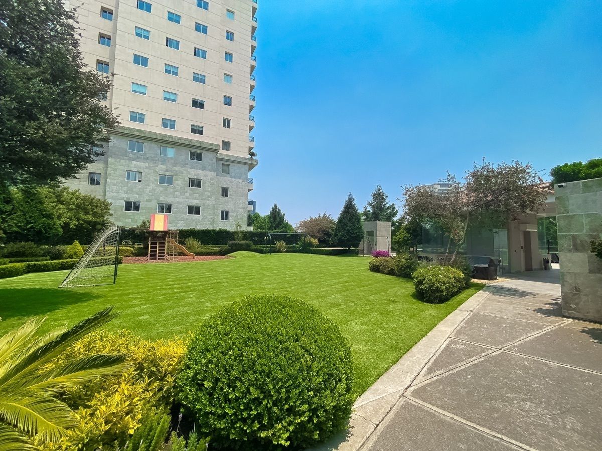 Parque con terraza uso exclusivo de 3 Torres, foto 32 de 38