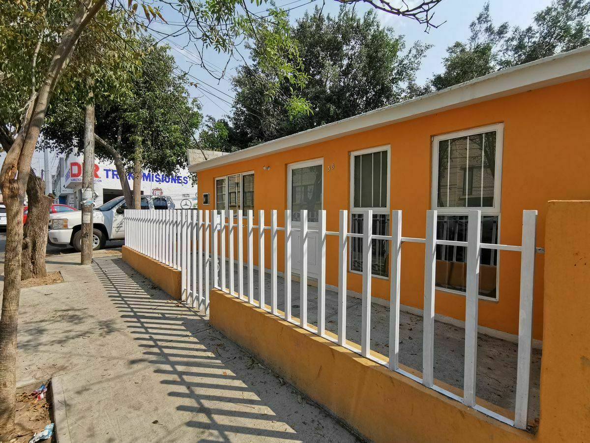 1 de 19: Fachada