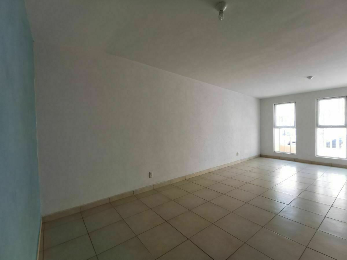 4 de 19: Sala