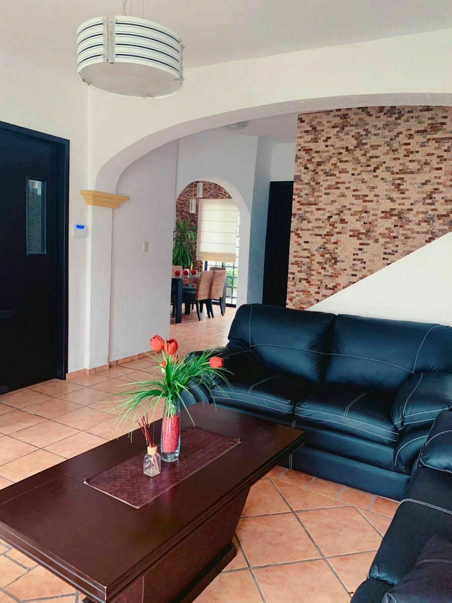 5 de 9: Sala-Comedor