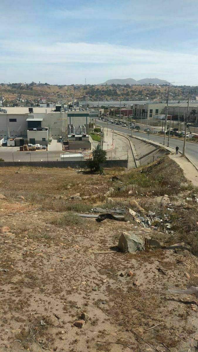 En venta, terreno ubicado en Otay, bulevar Industrial - foto 2