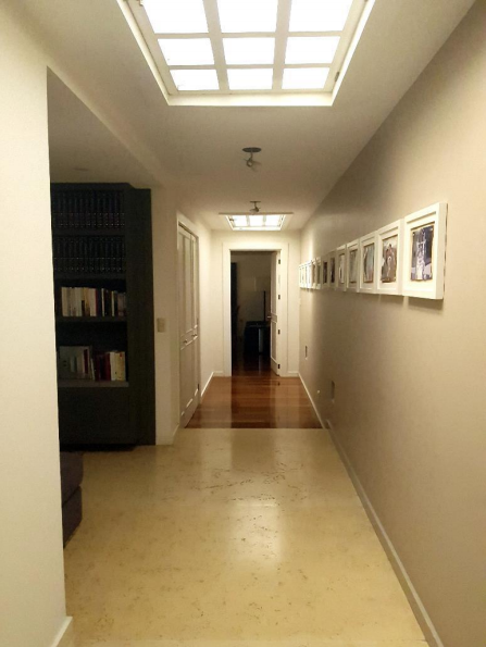 2 de 38: PASILLO PRINCIPAL