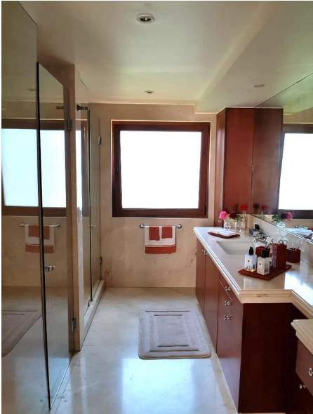 23 de 38: BAÑO PRINCIPAL