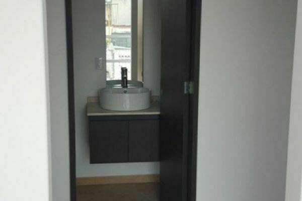 10 de 17: Baño completo estancia