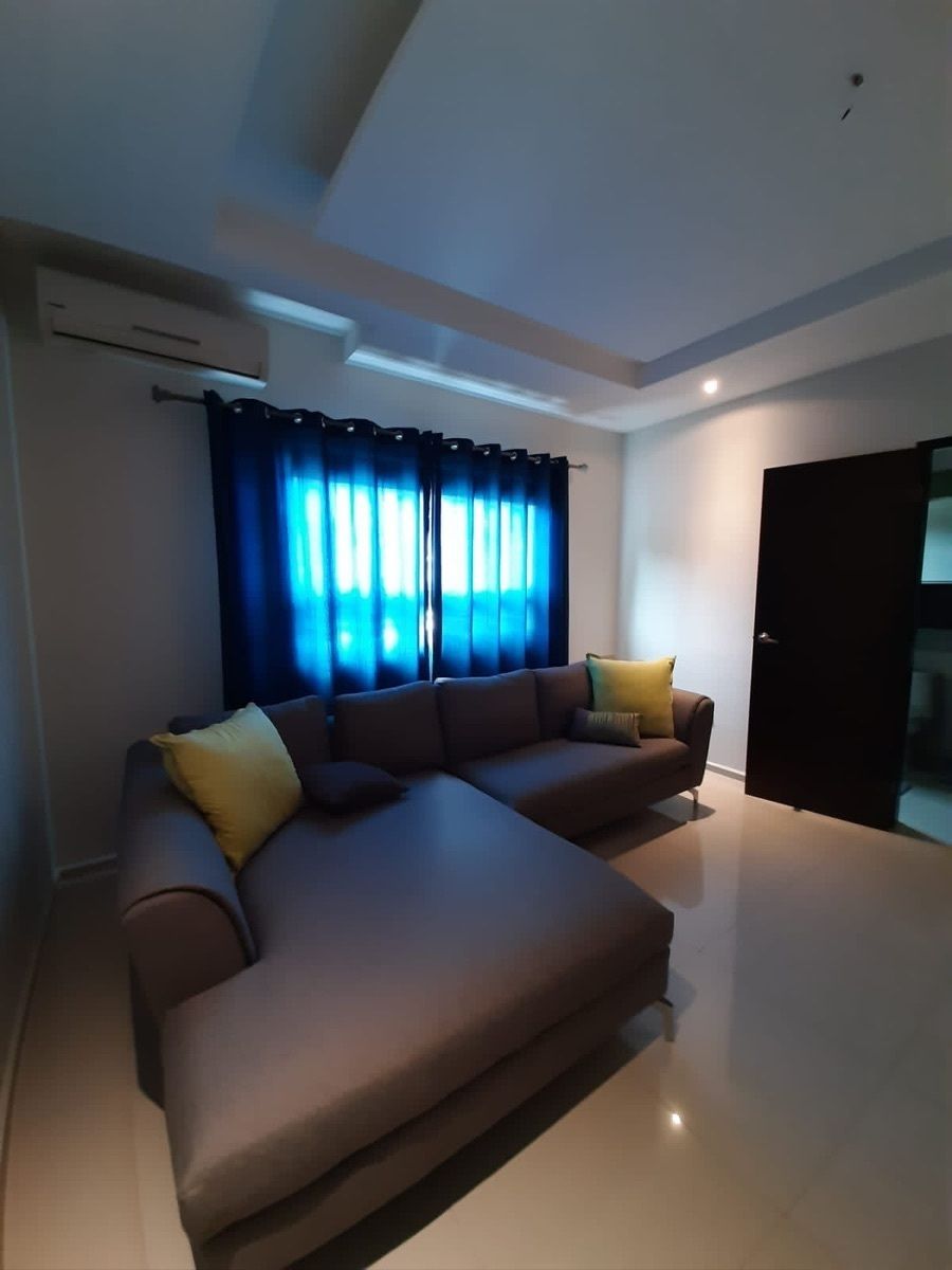 19 de 46: Recámara secundaria 2