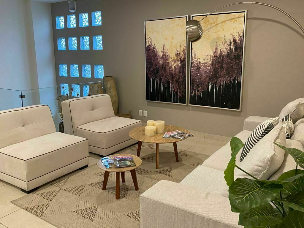 3 de 23: Sala.