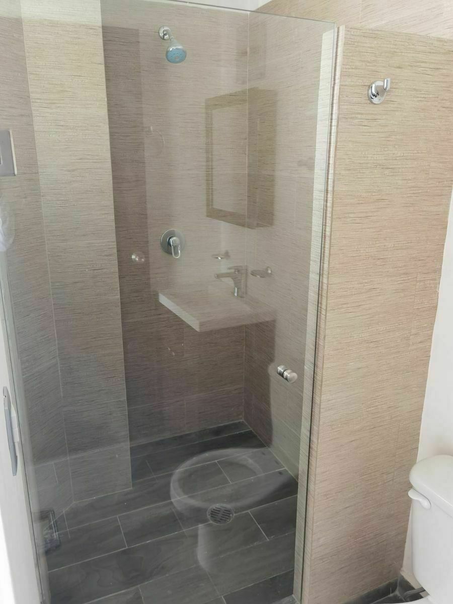 Baño Completo, foto 8 de 19