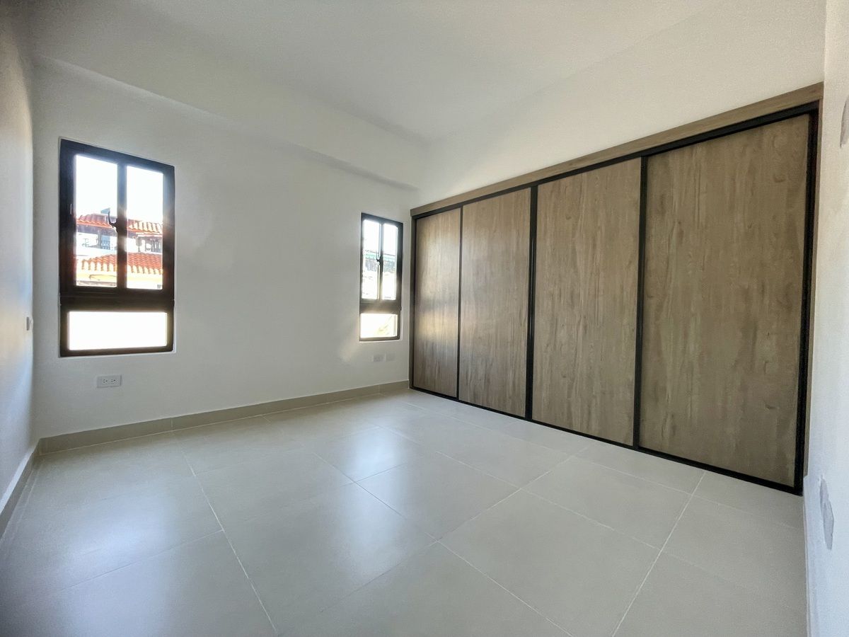 9 de 17: Habitación secundaria 2