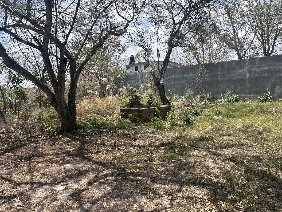 Terreno a la venta en Berriozabal, uso habitacional con todos los servicios! - foto 5