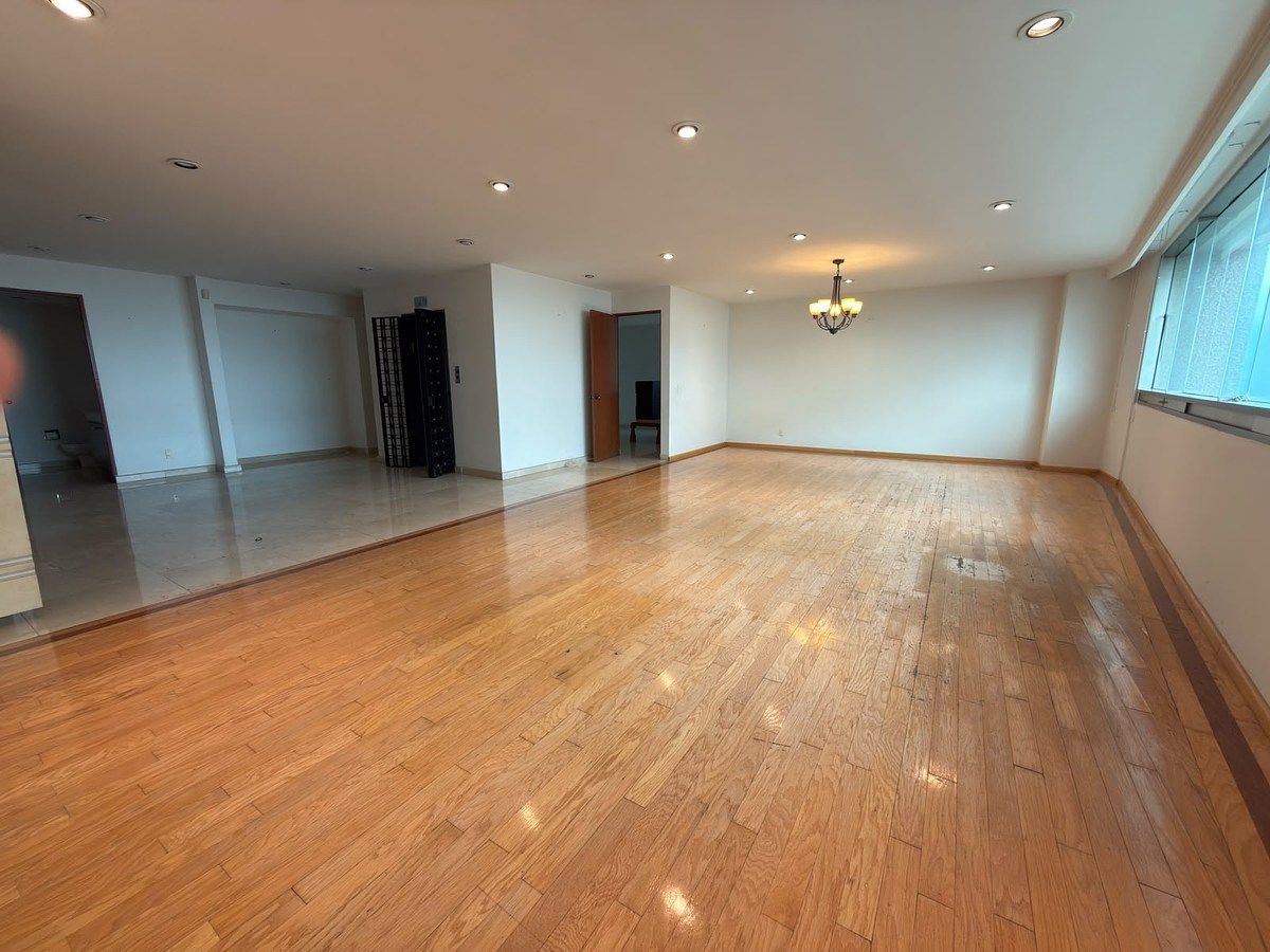 Vendo apartamento em La Perla, foto 1 de 22