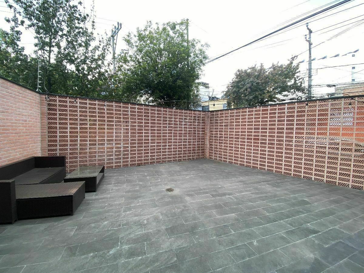 4 de 30