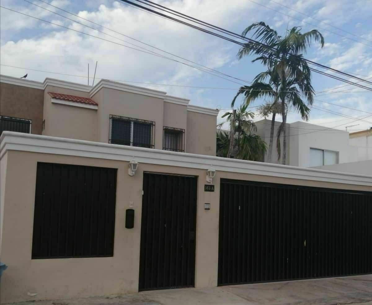 Casa En Renta En Fraccionamiento Montecristo