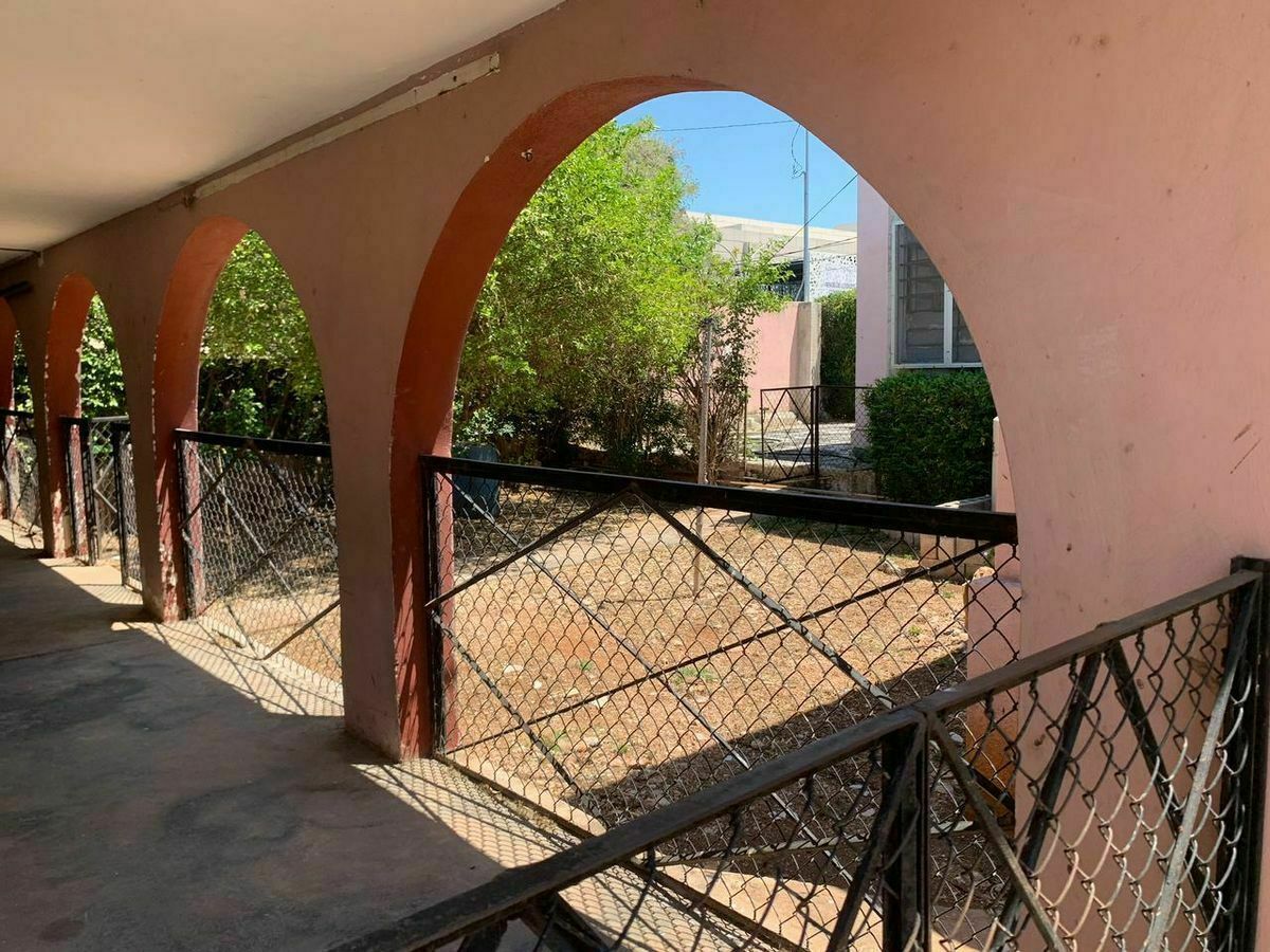 5 de 7: Cochera de Casa en Renta en Mérida Norte -  6 recámaras