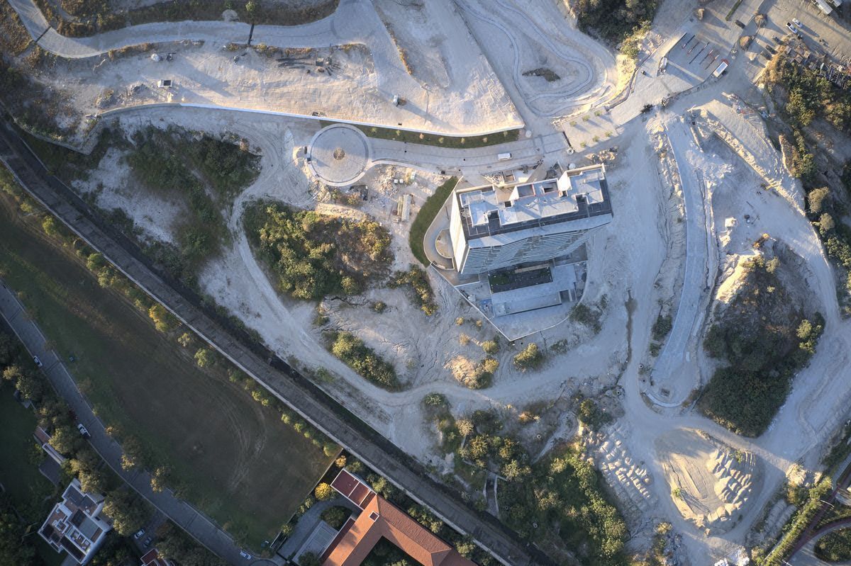 Venta Macro Terreno Piemonte Valle Real con Uso de Suelo Autorizado Construye Ya