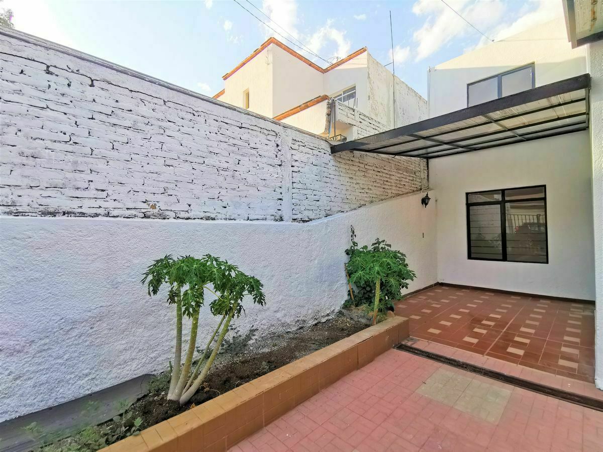 4 of 24: Acceso Principal