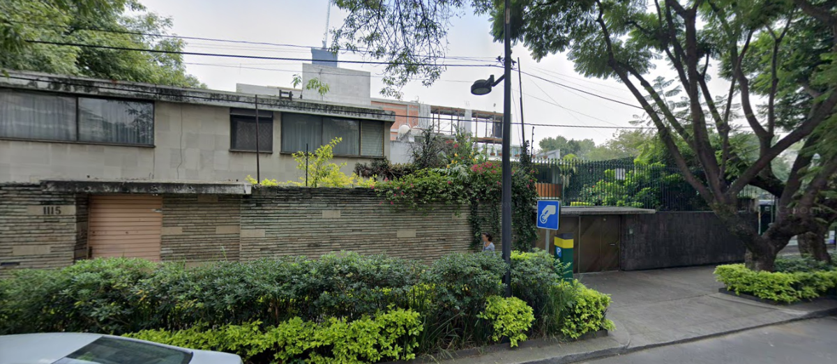 VENTA CASA en Polanco (2 casas juntas con uso de suelo H4 30 150)