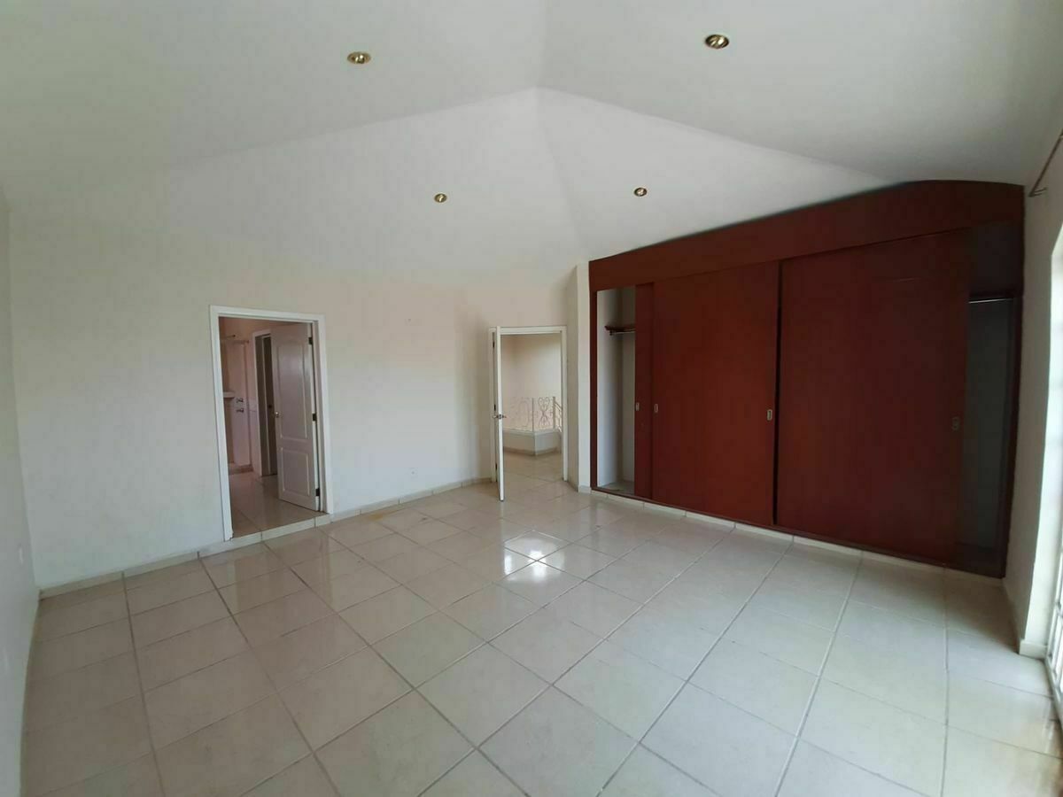 27 de 45: Recámara principal