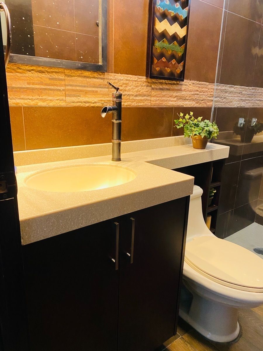 29 de 48: Baño para compartir 2 recamaras 