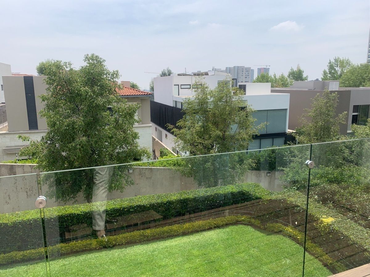 VENTA RESIDENCIA EN CUMBRES SANTA FÉ - foto 5