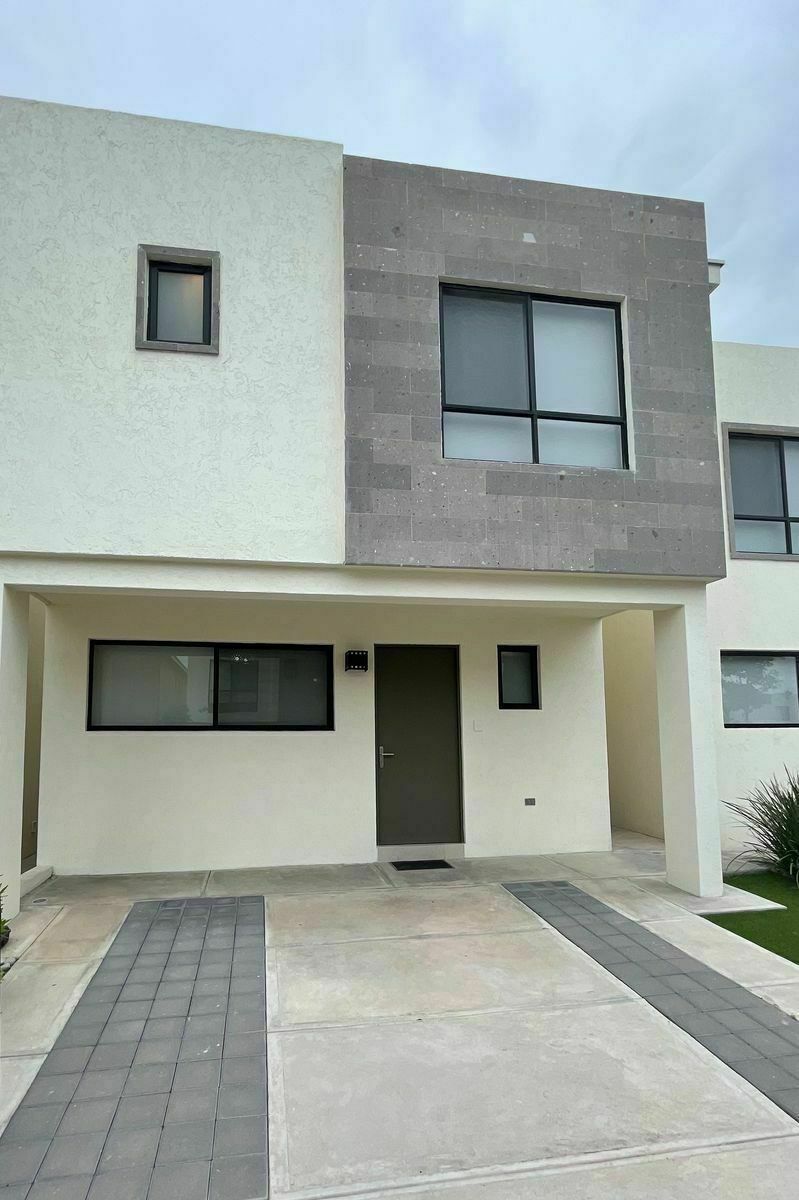 CASA EN VENTA EN CUMBRES - DOMINIO CUMBRES, GARCÍA, .