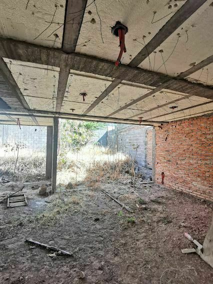 Casa en obra negra en Clautro del Sur