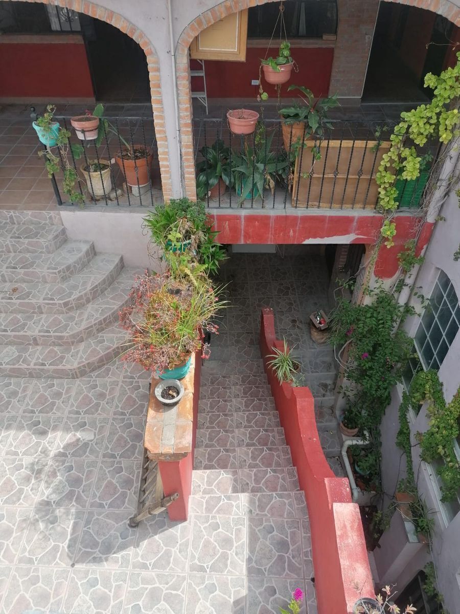 3 de 12