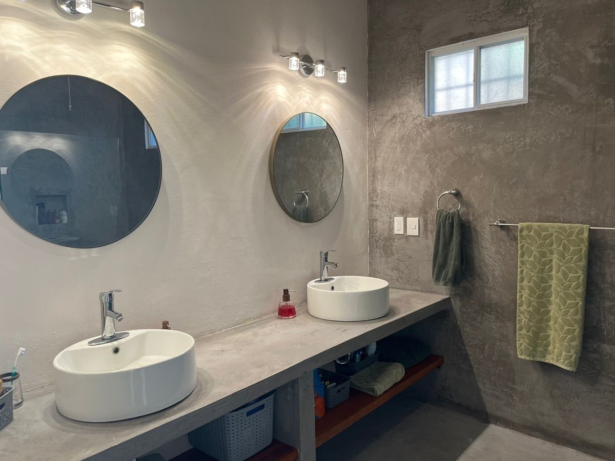 18 de 44: Encantador Baño completo de la Recámara Principal