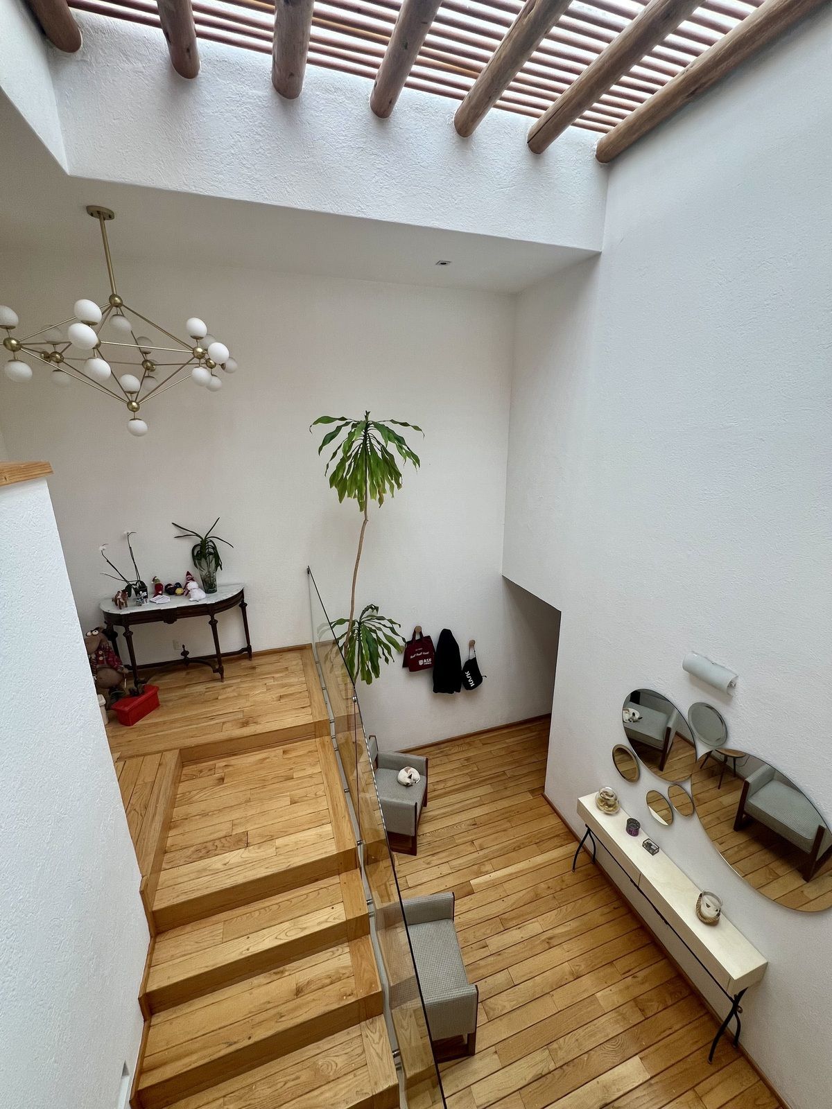 3 de 36: Hall acceso