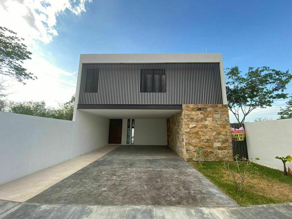 AllProperty - Residencia en Temozón Norte de 2 niveles y alberca Mérida Yucatán