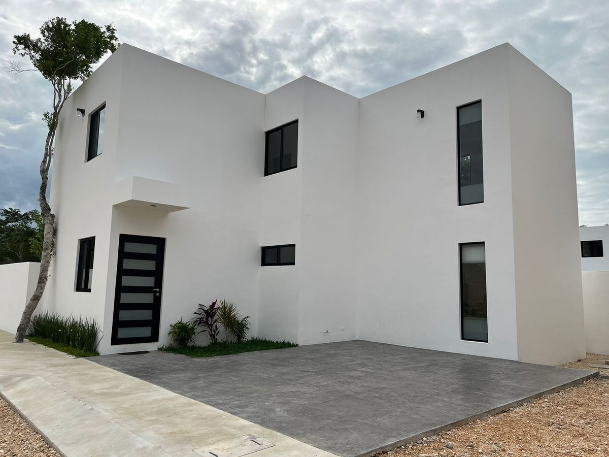 Venta de Casa en Pedregales de Misnebalam Yucatán