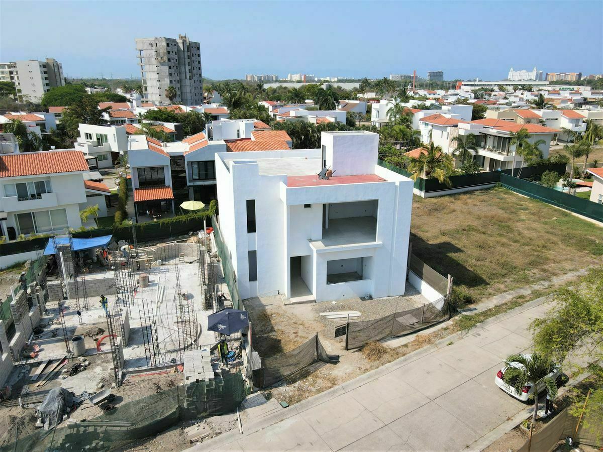 Lujosa Casa en Construcción en Coto Privado de Bucerías, Bahía de
