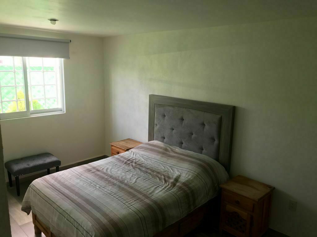 5 de 12: Cama matrimonial