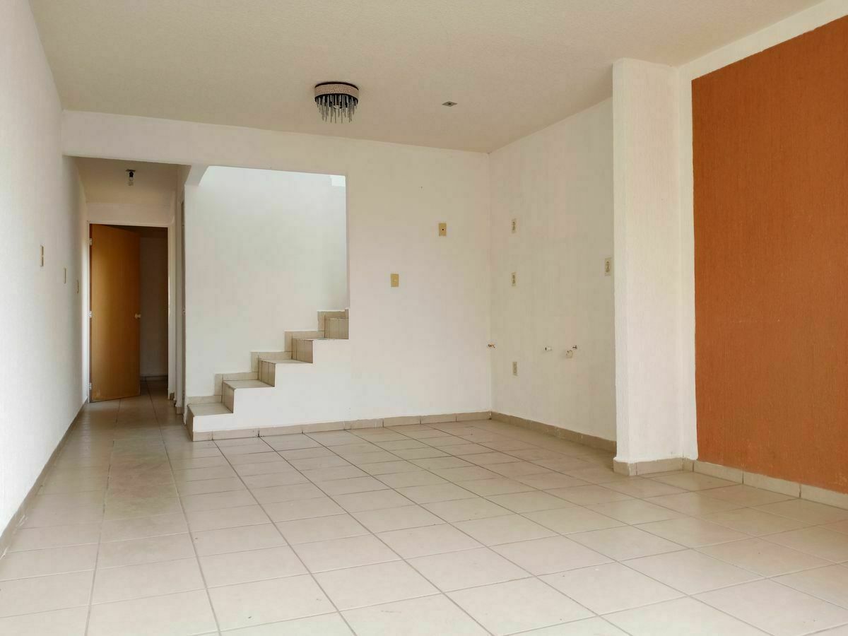 2 de 15: Casa en Venta La Loma 2