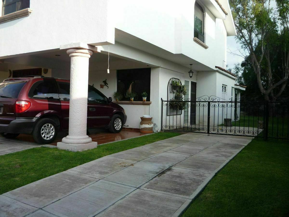 CASA VENTA EN SAN JUAN DEL RIO | EasyBroker