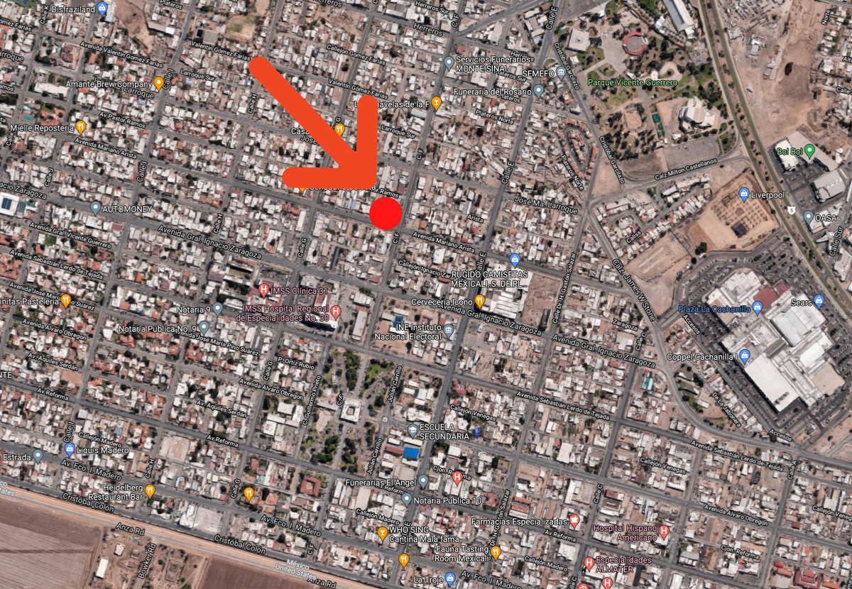 3 de 14: Cercana a Comercios, Distrito Médico y Plaza Cachanilla