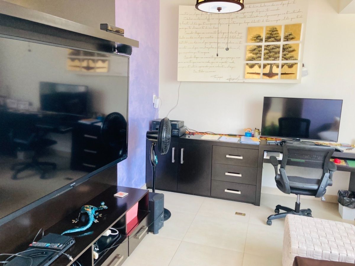 32 de 44: Sala de Tv/Oficina
Tv room/office