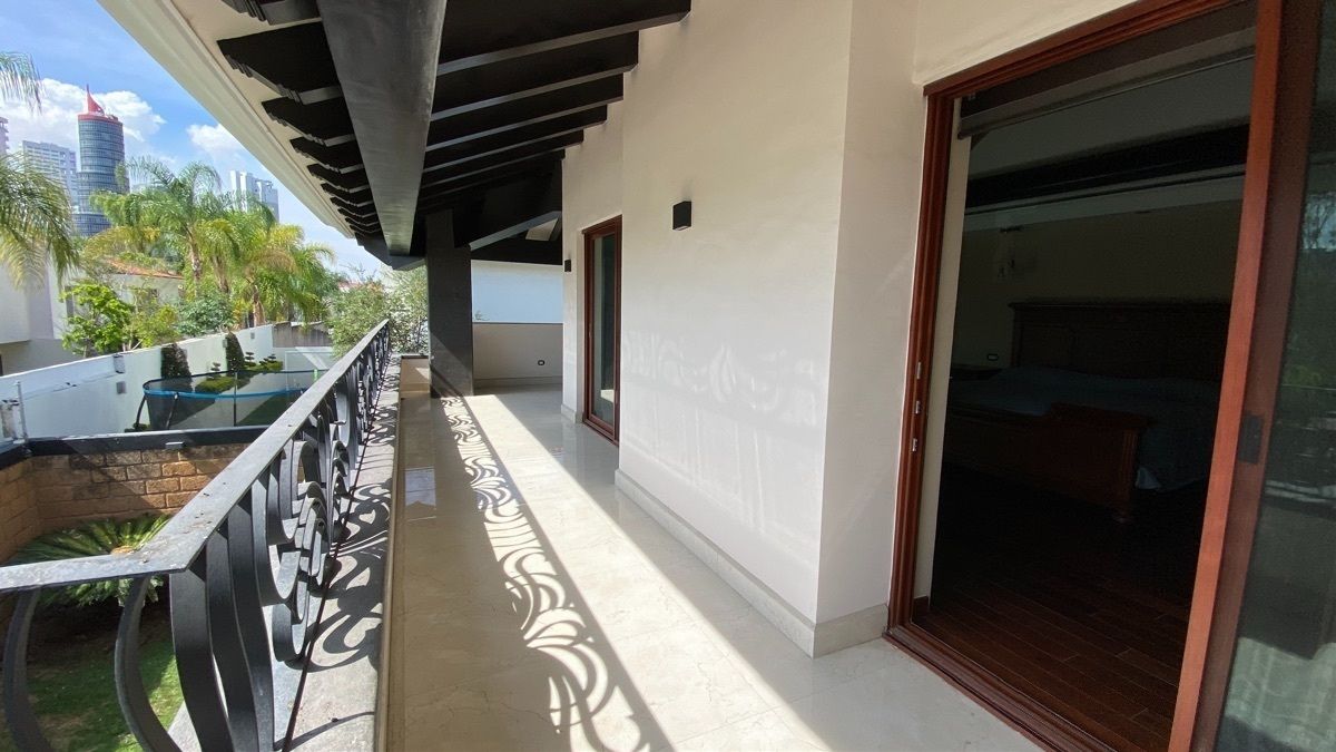 Casa em Puerta de Hierro, Zapopan, foto 23 de 36