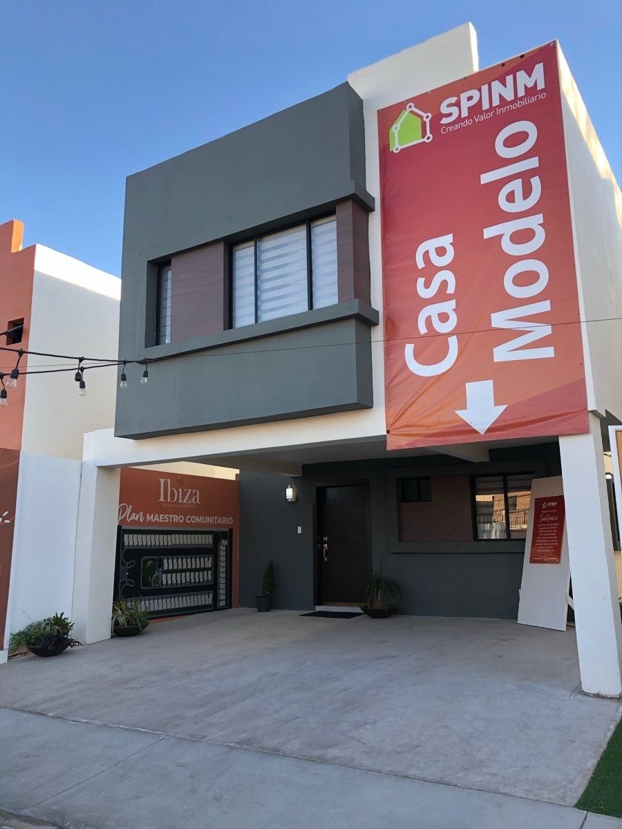 2 de 25: Fachada Casa Modelo
