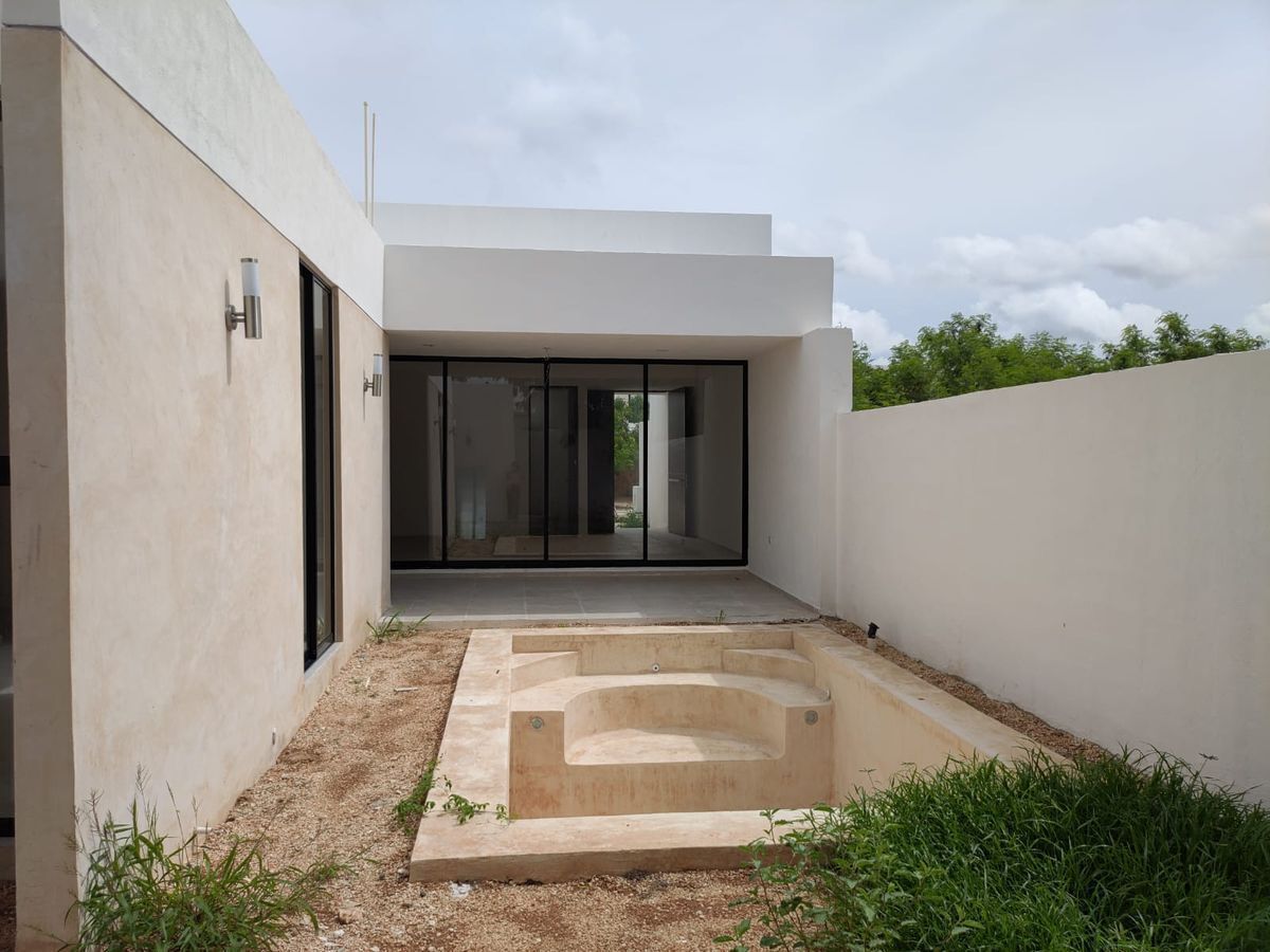5 de 27: Piscina con terraza techada en Privada Temozón