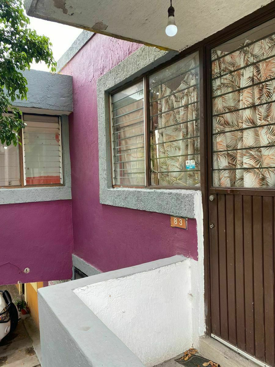 3 de 8