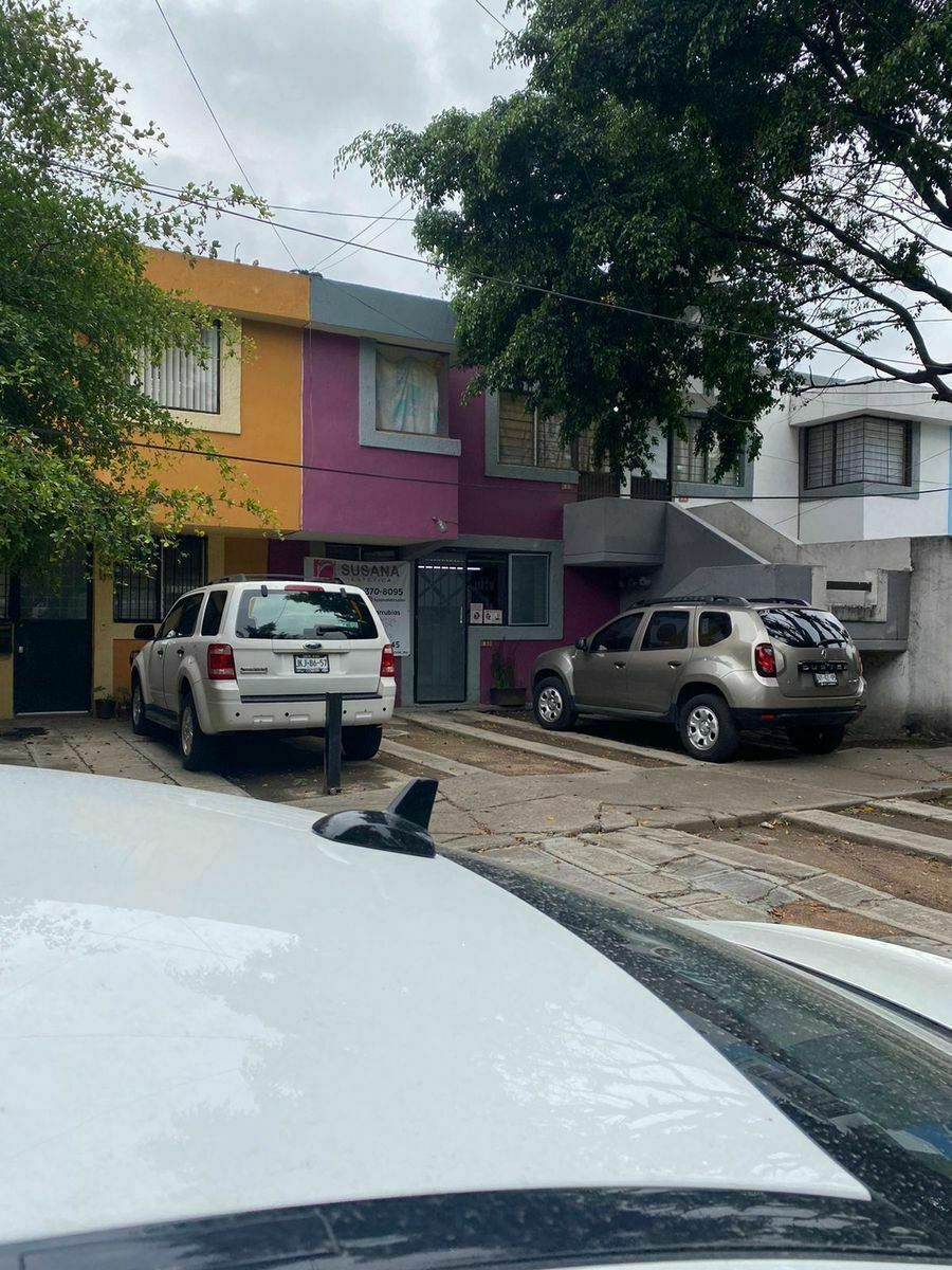 2 de 8