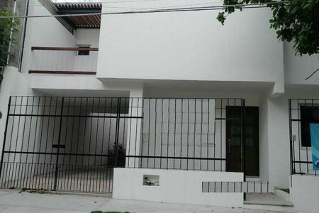 BONITA CASA EN VENTA EN RESIDENCIAL REAL DEL BOSQUE