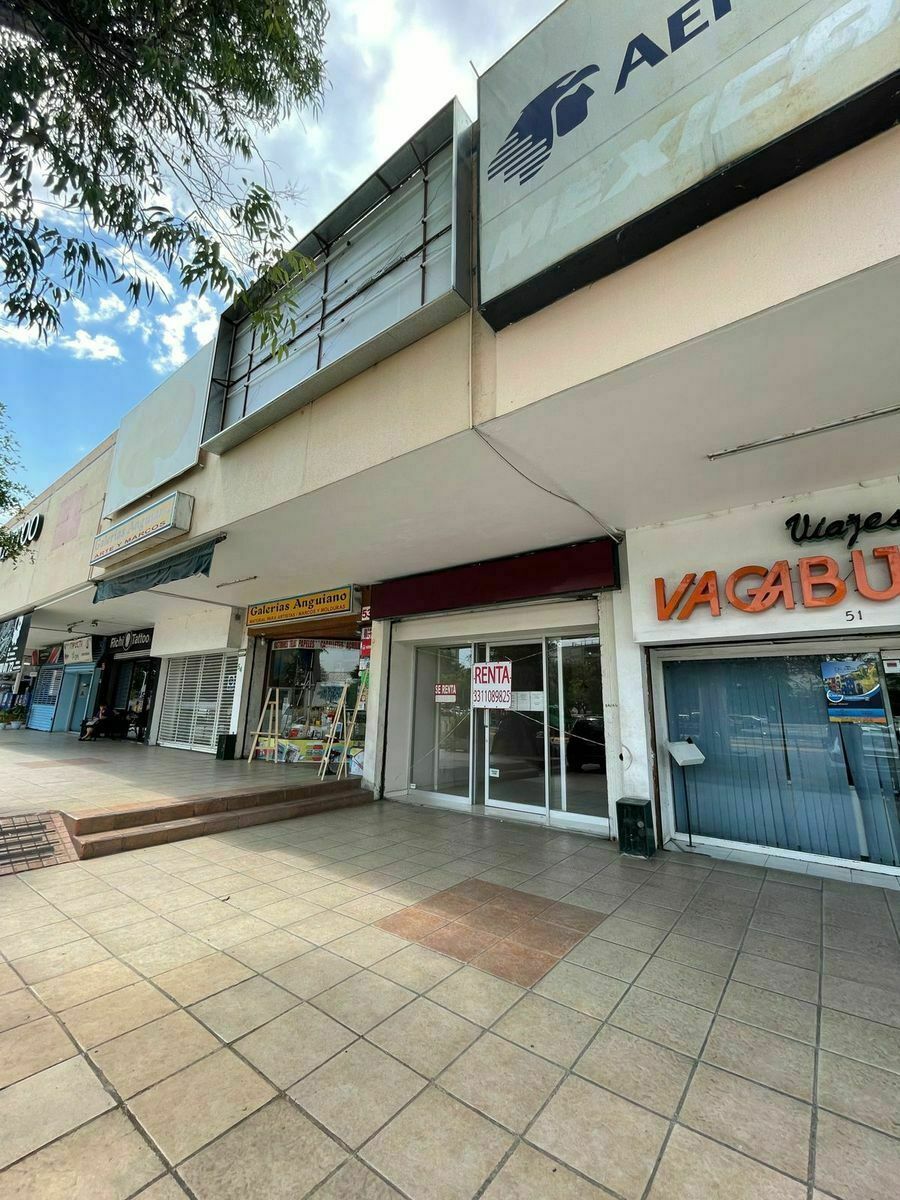 Local Comercial Frente a Plaza del Sol