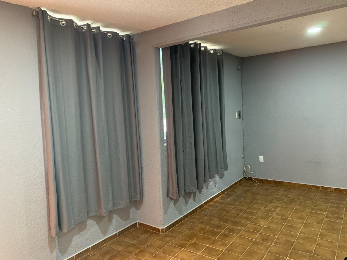 1 de 7: SALA Y COMEDOR
