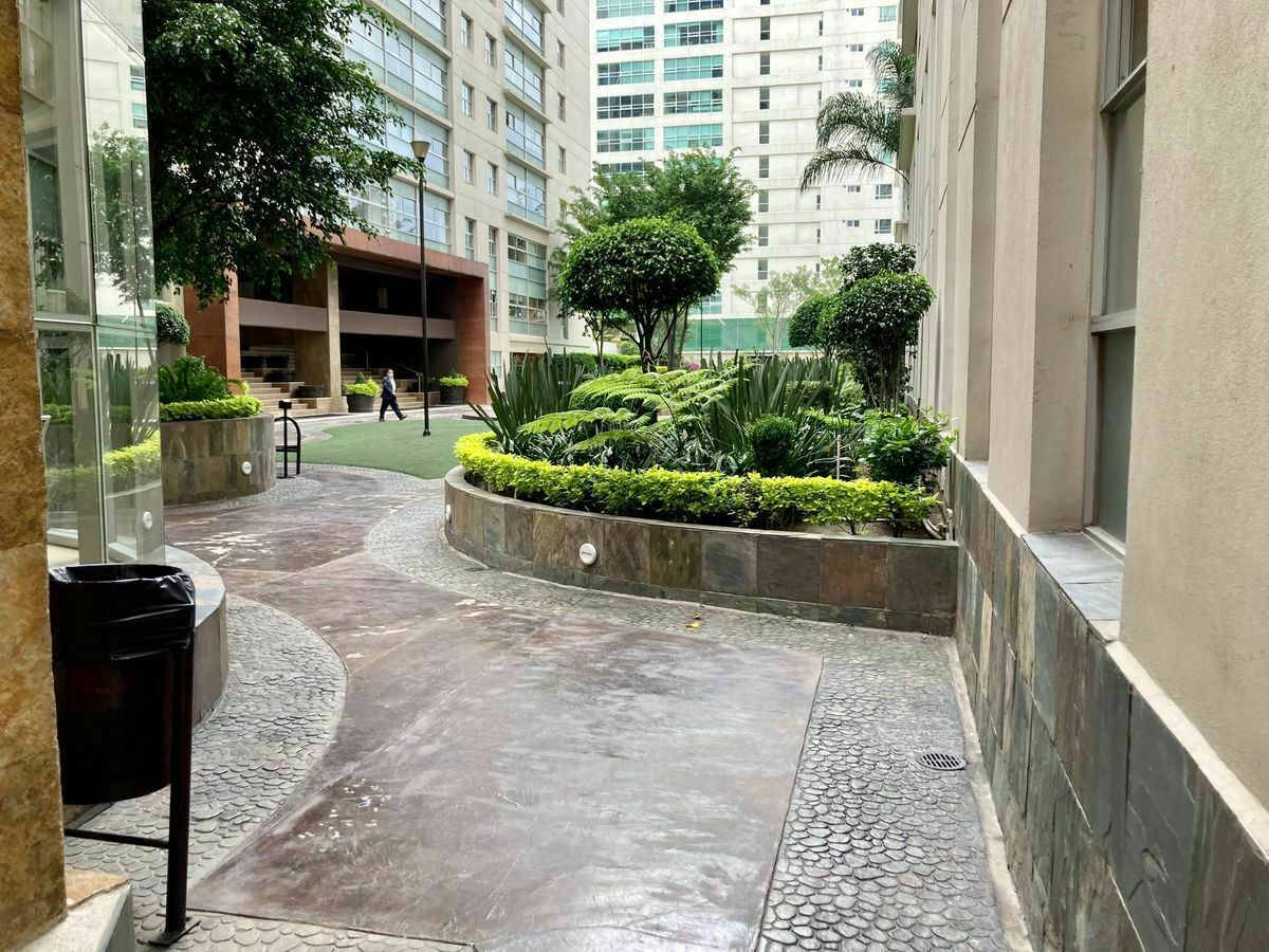 1 de 23: Edificio