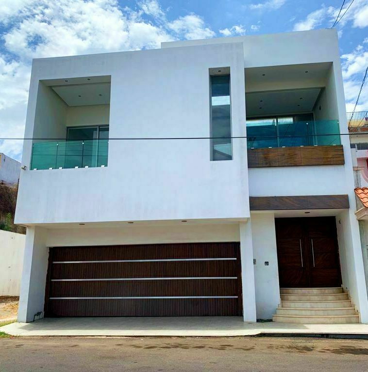 Casa en Renta en Nuevo Culiacán 3 Recámaras 4 Baños