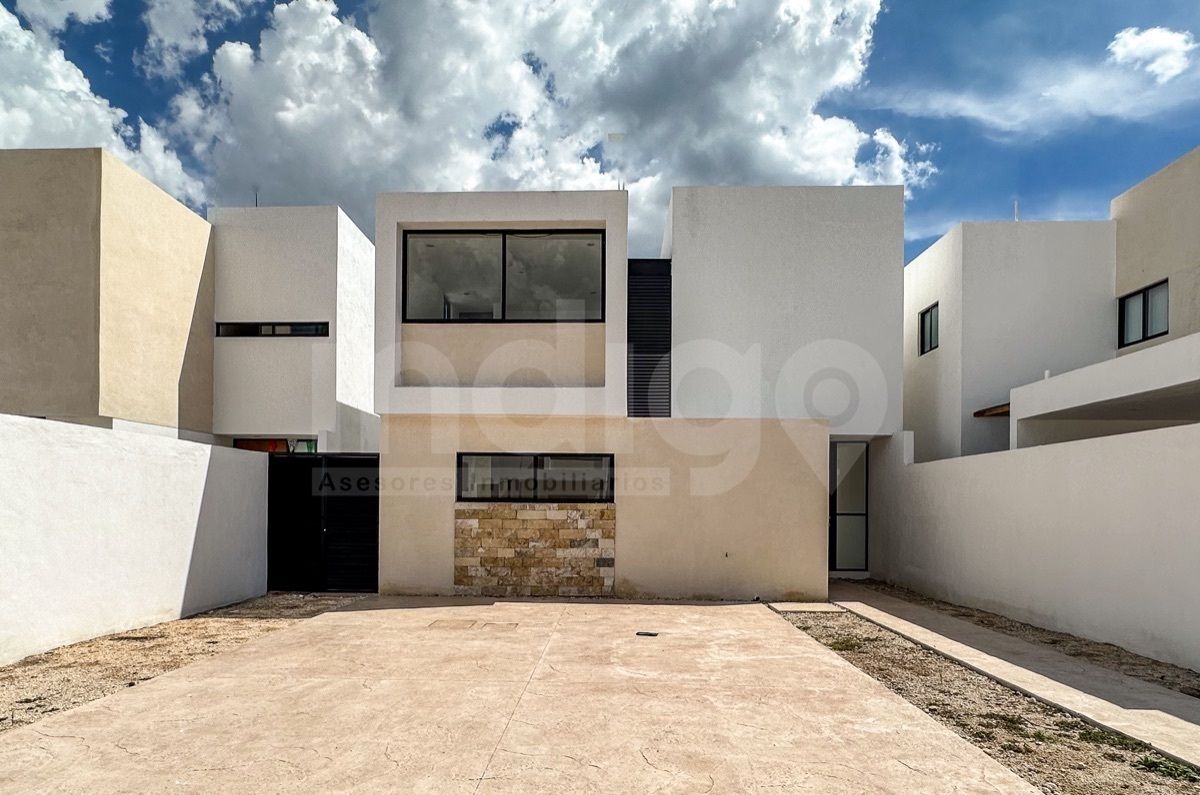 1 de 41: Fachada Frontal